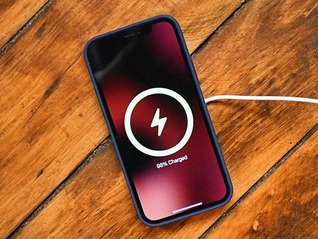 晋安苹果手机维修分享iPhone 12可以随便充电吗 